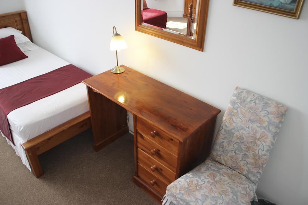 Filton Guest House Стая снимка