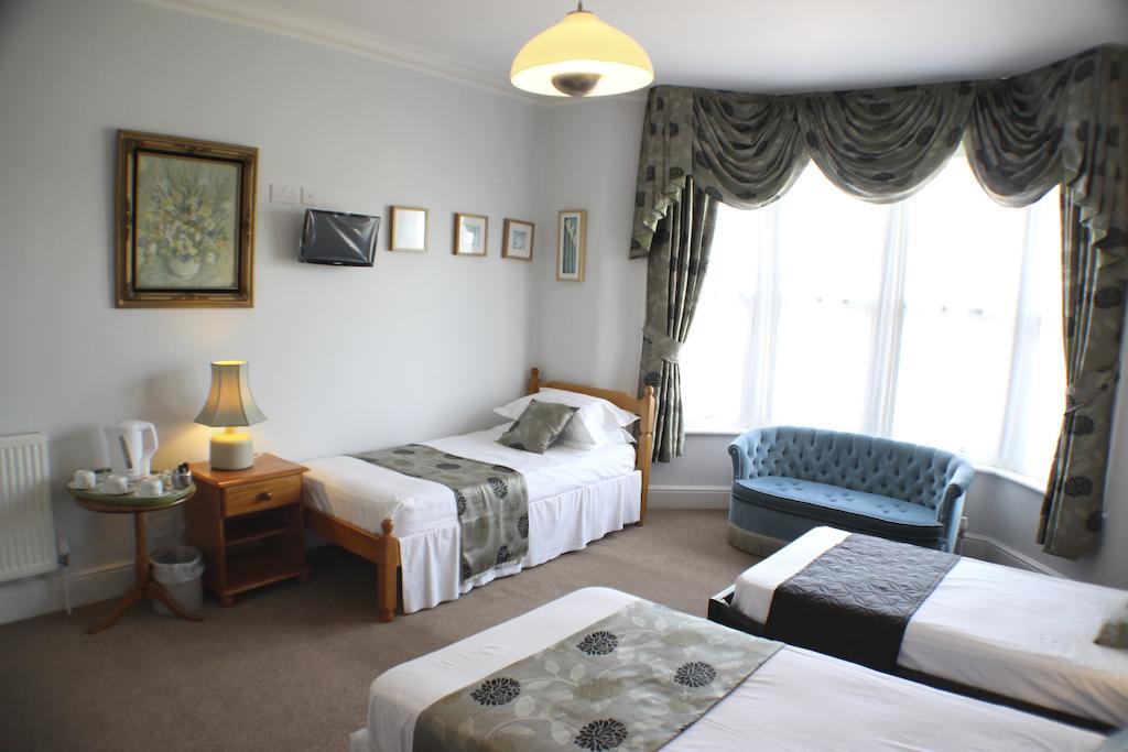 Filton Guest House Стая снимка