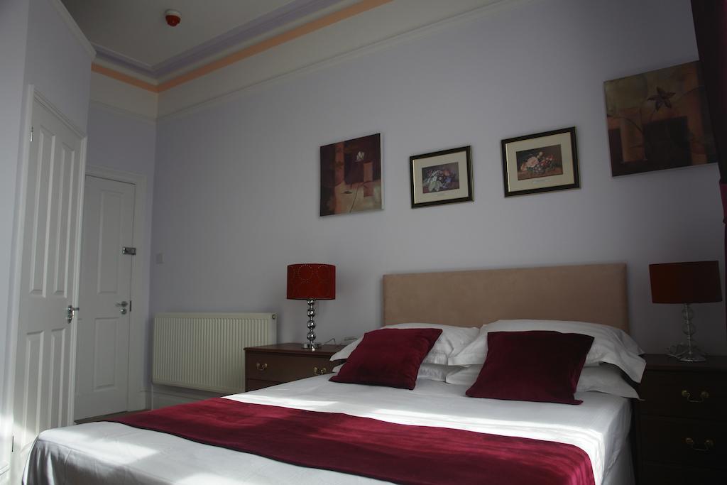 Filton Guest House Стая снимка