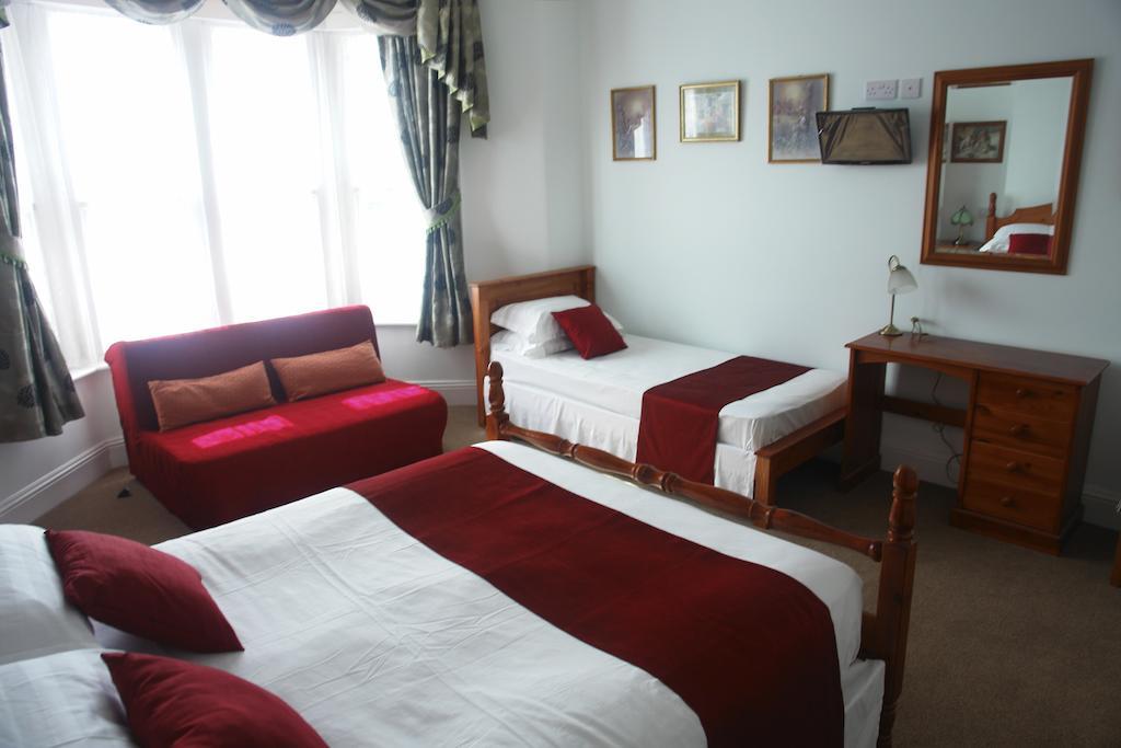 Filton Guest House Стая снимка