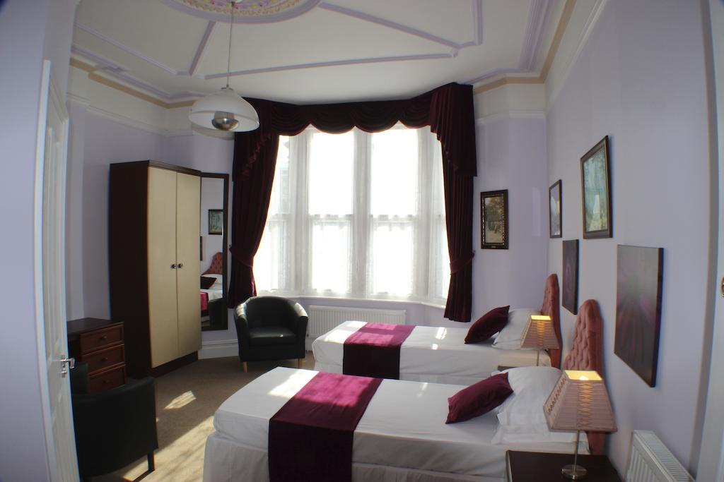 Filton Guest House Стая снимка